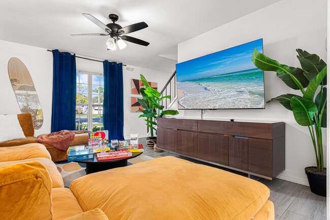 971 Keene Rd unit ID1032295P, Largo, FL 33771 - photo 4