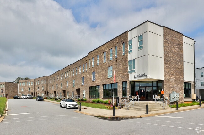 Leasing Office