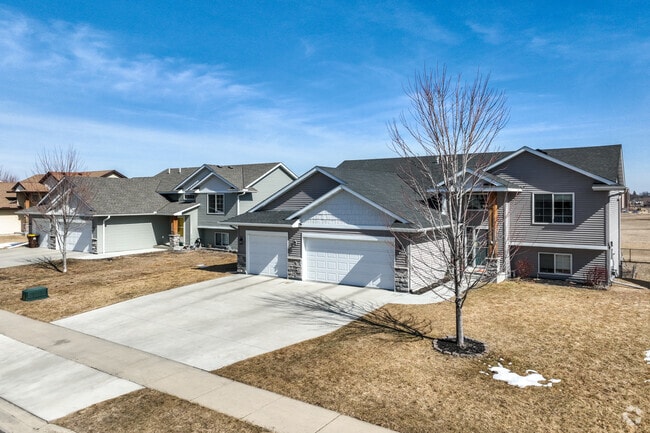 New Prague's newer developments feature mostly split level home designs.