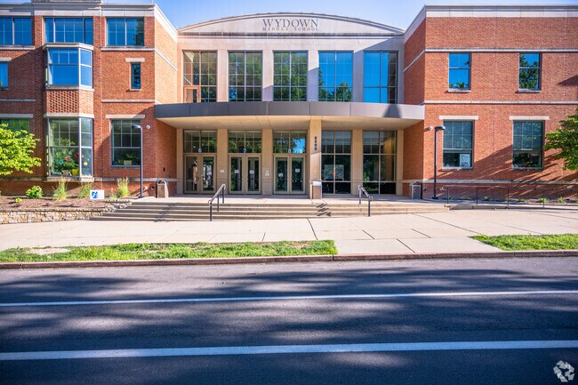 Wydown Middle School is located in Clayton, MO.