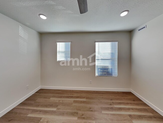 4686 W Ore Strm Rd, West Jordan, UT 84088 - photo 7