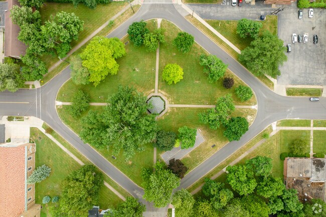 This aerial shows the layout of Clinton Park.