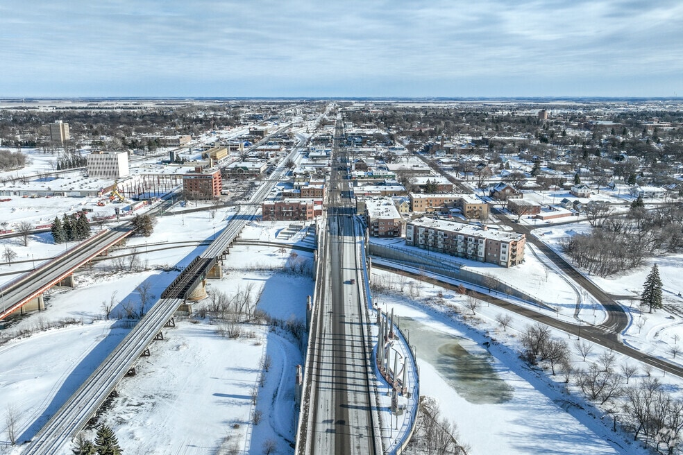 CI_Moorhead_1003827_P2_V1_ST_242025