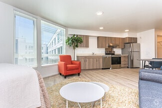 2650 S 200th St, Seatac, WA 98198