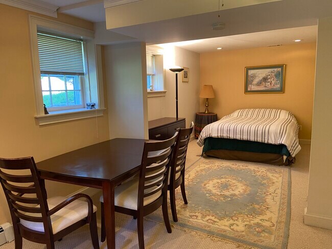 12707 Furnace Mountain Rd unit lower level apt, Lovettsville, VA 20180 - photo 6