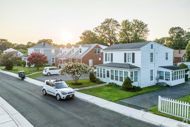 A variety of home styles line the streets of Old Town Manassas.