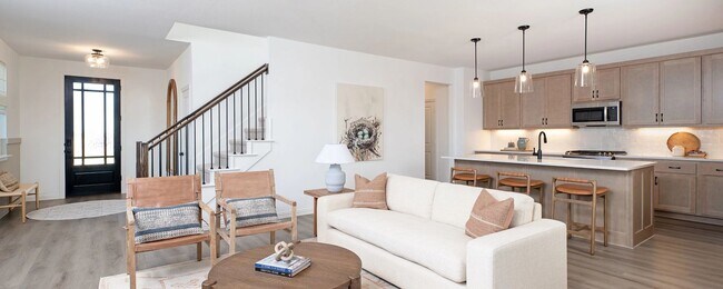 Creekview Fossil Ridge by Ashton Woods