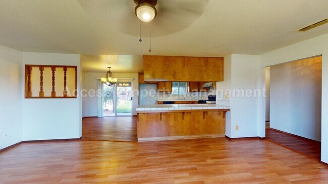 20310 Coral Cir, Hilmar, CA 95324 - photo 5