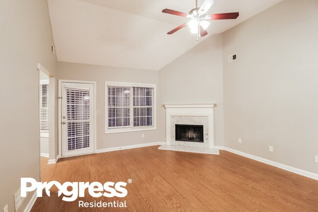 1917 Summit Creek Way, Loganville, GA 30052 - photo 3