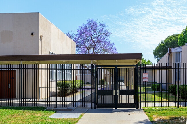 Side entrance and school buildings at Stanford Middle School.