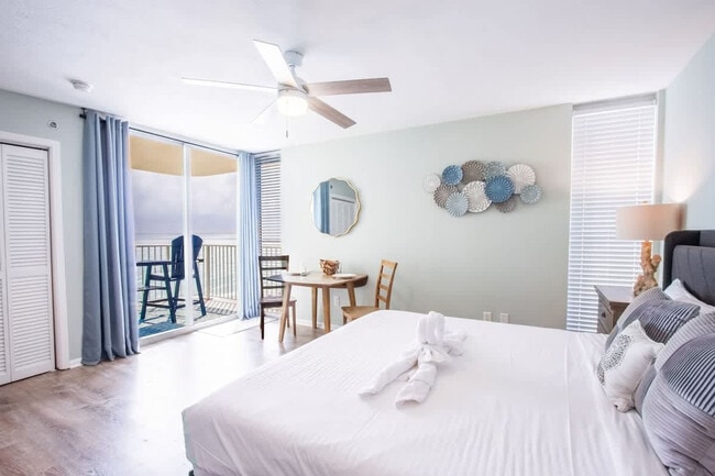 10517 Front Beach Rd unit FL8-ID1354971P, Panama City Beach, FL 32407 - photo 4