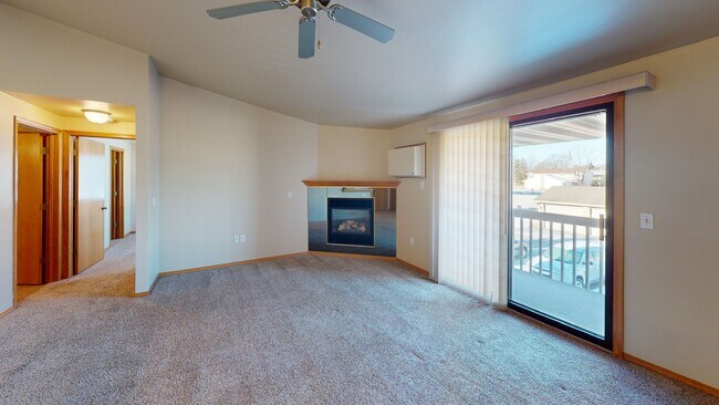 Crystal Springs Apartments, Appleton, WI 54913 - photo 7