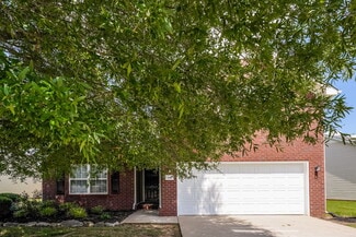 1966 Odessa Ave, Murfreesboro, TN 37128