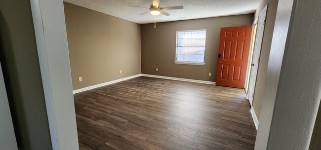 Cloverland-Denson-Livingroom