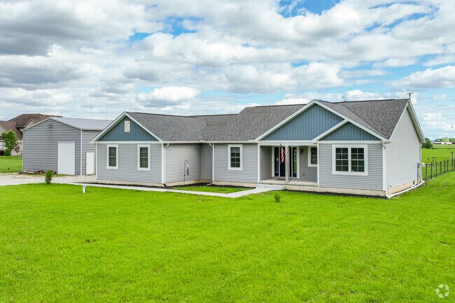 Many residents of Woodville have opted to build traditional homes on rural land just outside of the city.