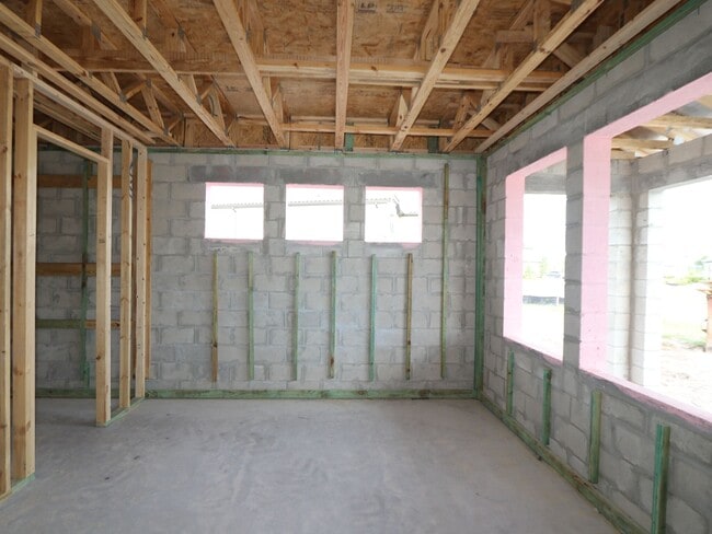 1740 Suttonset Trail, Zephyrhills, FL 33541 - photo 2