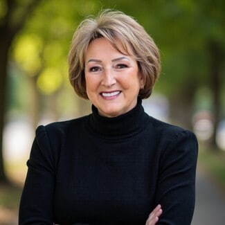 Cynthia Yanushonis