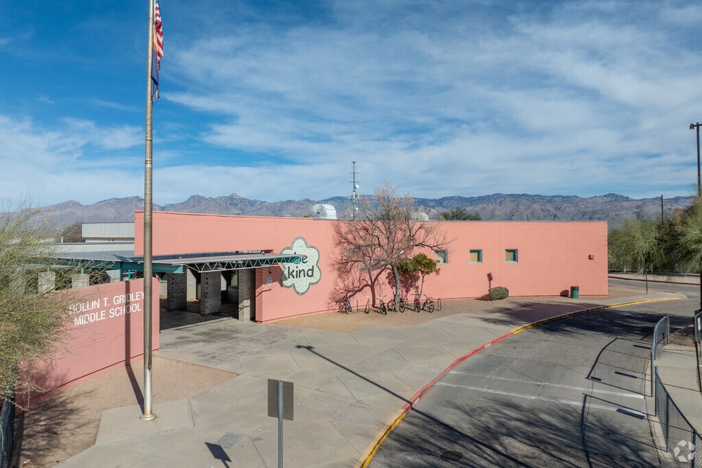 Gridley Middle School serves grades 6-8 in Tucson.