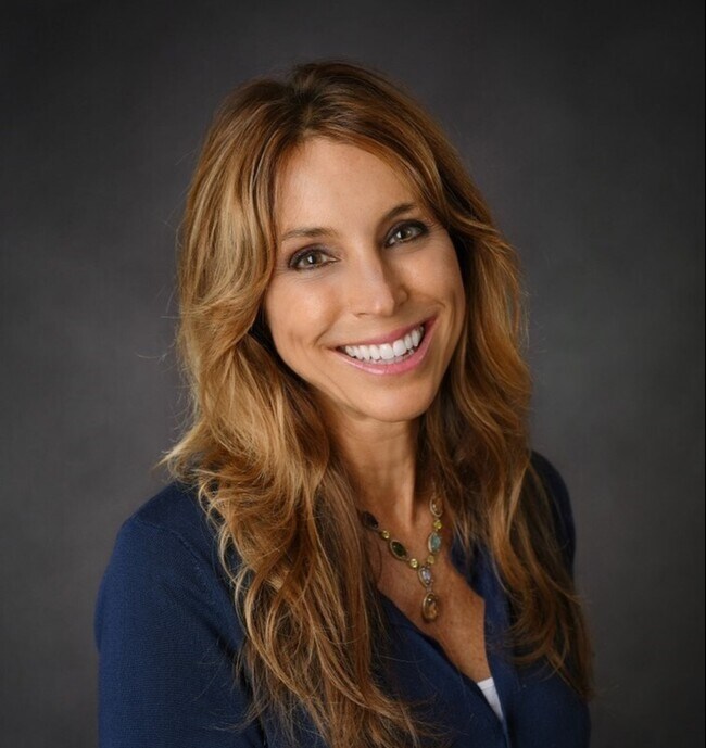 Kari Dickenson