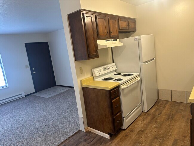 1033 Lakeshore Dr unit 1034, Pioneer, OH 43554 - photo 6