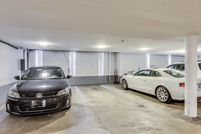 400 Ascot Dr unit 2D, Park Ridge, IL 60068 - photo 4