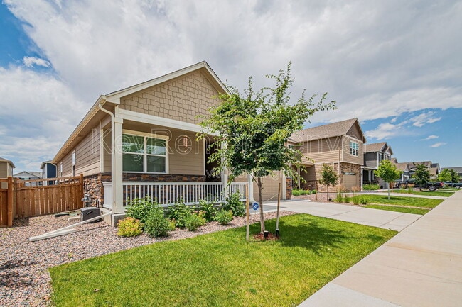6037 N Halifax Ct, Aurora, CO 80019 - photo 2