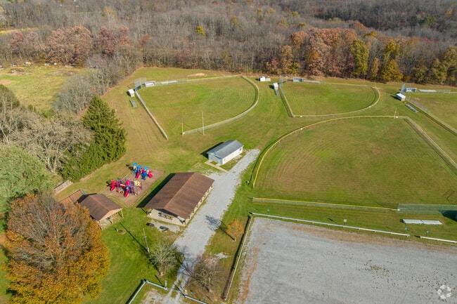 Choose from several outdoor activities at the Ohioville Municipal Park in Ohioville.