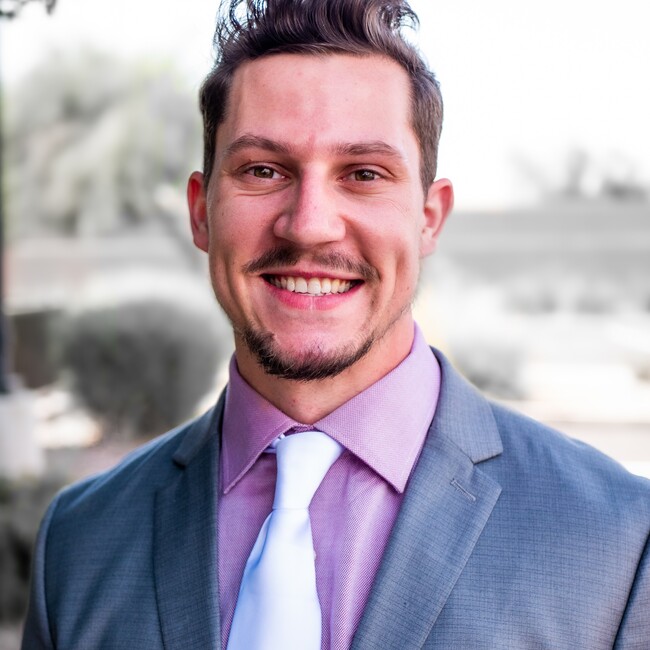 Agent Photo