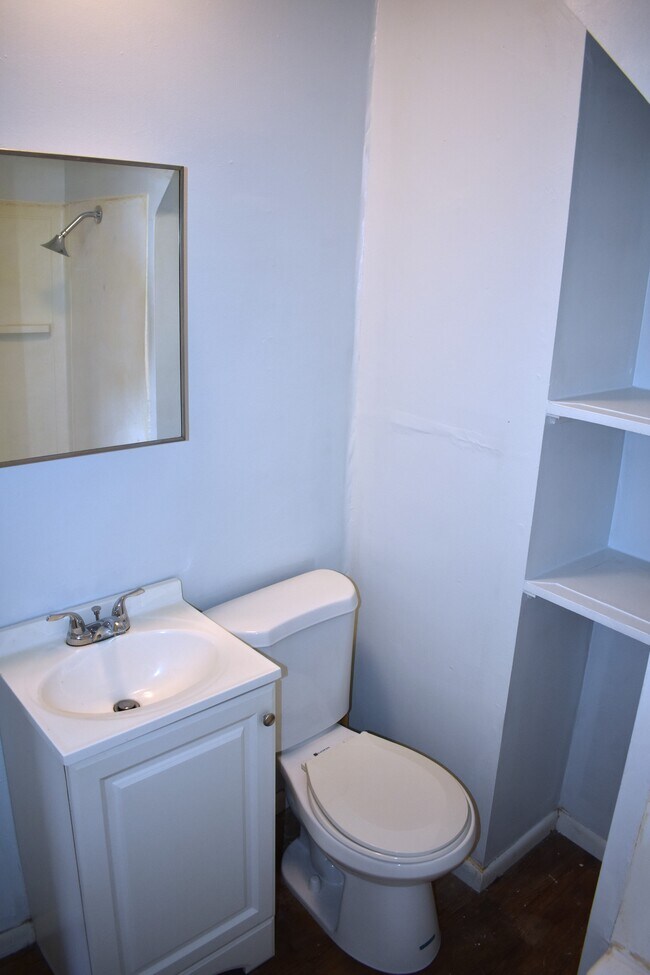 2005 Mclean St, Aliquippa, PA 15001 - photo 6