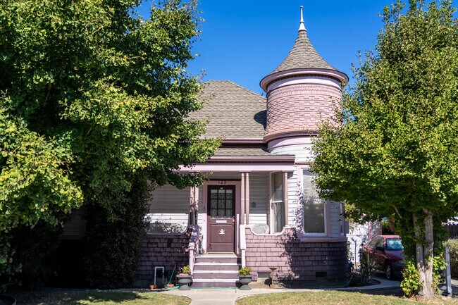 Rediscovering the charm of this beautifully preserved house.