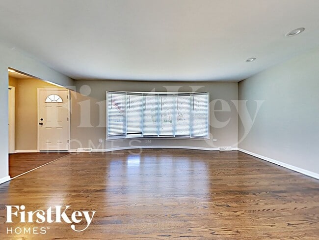 16322 Kenwood Ct, South Holland, IL 60473 - photo 3