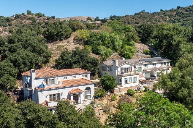 Older builds are all through out the Sleepy Hollow neighborhood of Chino Hills, Ca.