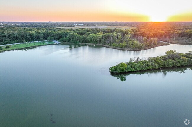 The Cook County Forest Preserves are located just a few blocks from Prospect Heights.