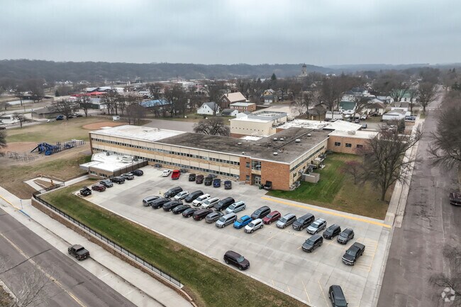 Riverside Elementary School