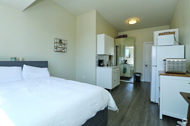 Studio, 1BA - 225 SF