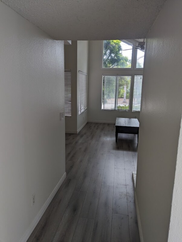 1046 Canal St, Oxnard, CA 93035 - photo 2