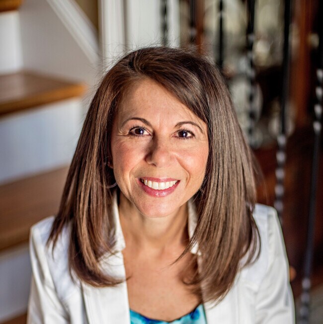 Laura Schwartz
