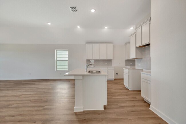 6215 Persimmon Lake, San Antonio, TX 78245 - photo 6