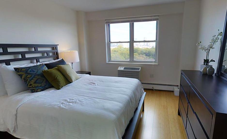 202 Freeman St unit 9, Brookline, MA 02446 - photo 1