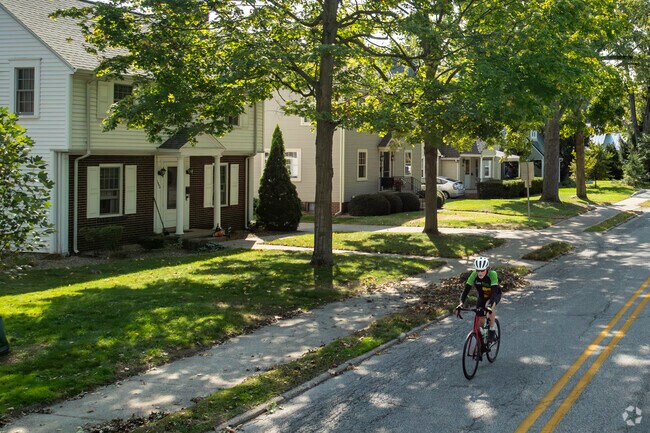 Owners take great pride in maintaining their homes in Parkside.