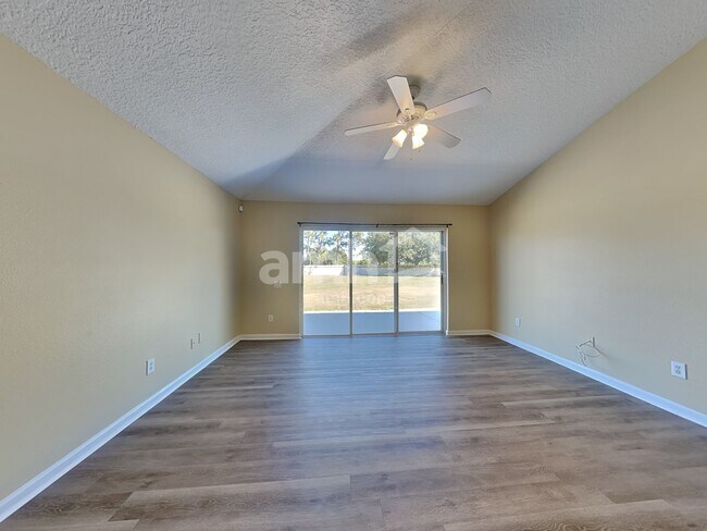 10605 Egret Haven Ln, Riverview, FL 33578 - photo 5