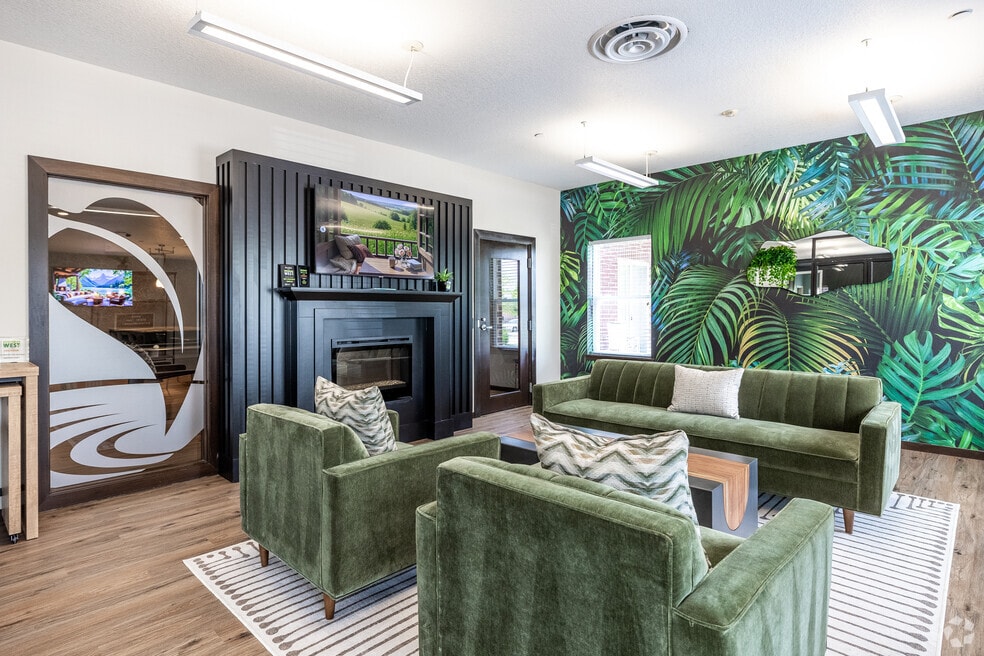 Sierra Pointe Apartments