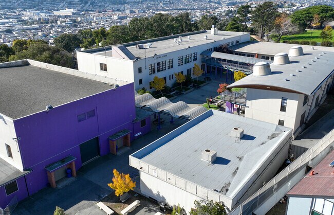 KIPP San Francisco College Preparatory focuses on the higher education of its students.