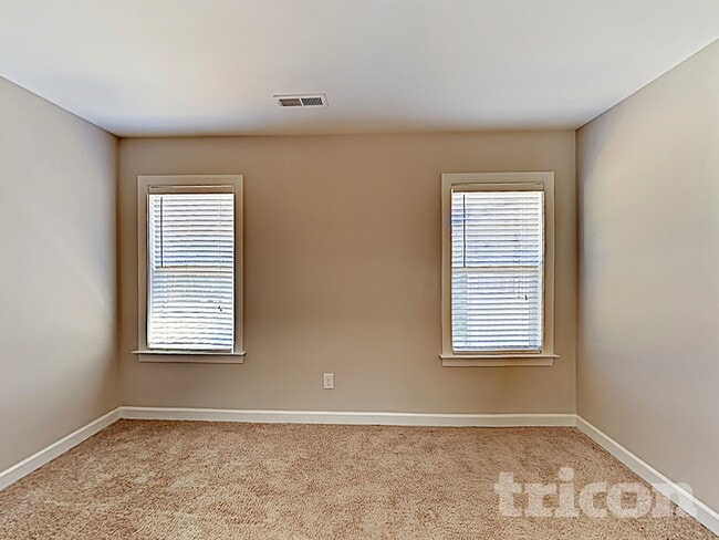 69 Diamond Creek Dr, Clayton, NC 27520 - photo 7