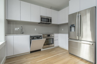 31 South St, Brighton, MA 02135