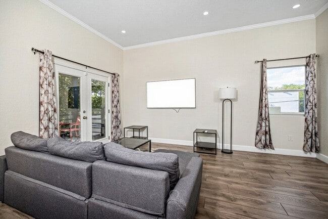 219 Utah St unit ID1295583P, San Antonio, TX 78210 - photo 3