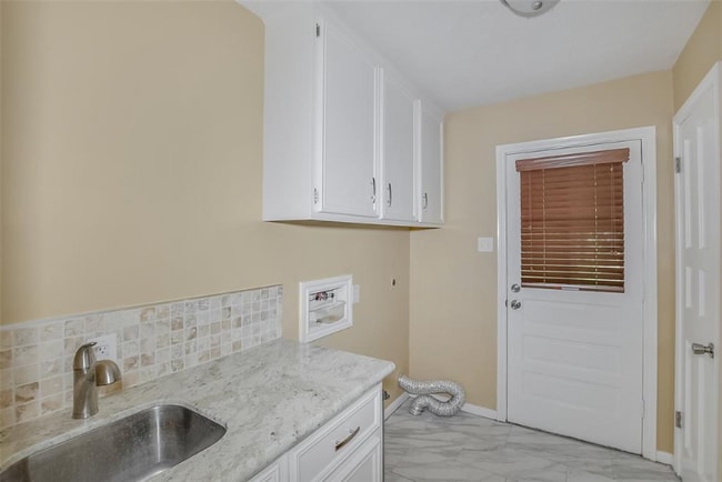 6602 Point Clear Dr, Houston, TX 77069 - photo 4