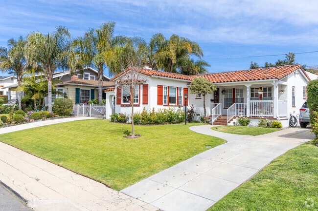 A look at a Spanish influenced ranch style home in Loma Portal.