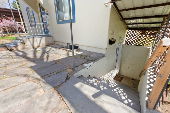 Private and secure entrance