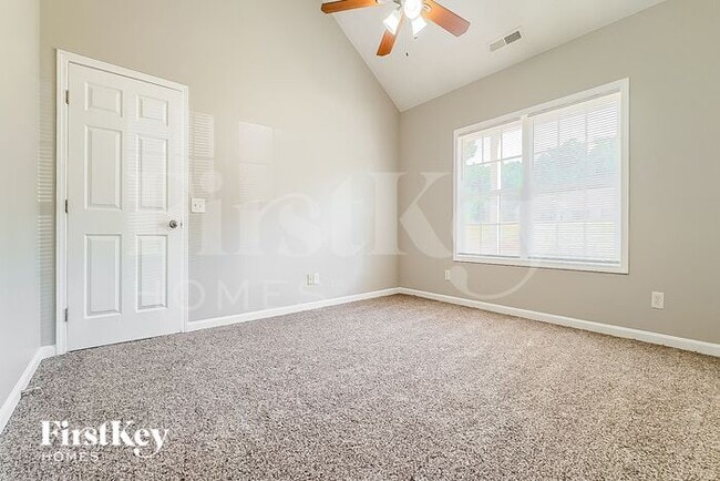 225 Indian Springs Dr, Locust Grove, GA 30248 - photo 7